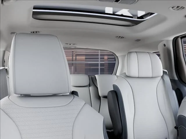 New 2026 Snow White Pearl Kia SX Prestige image 27