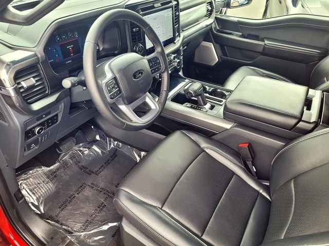 Used 2025 Red Ford Lariat image 10