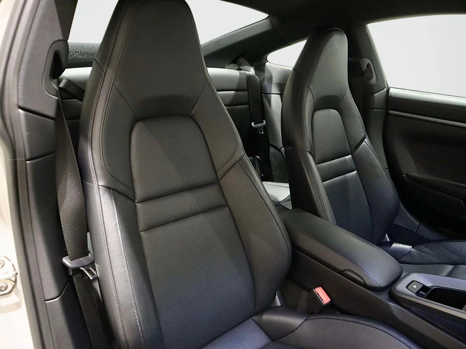 Used 2022 Agate Grey Metallic Porsche Carrera S image 15