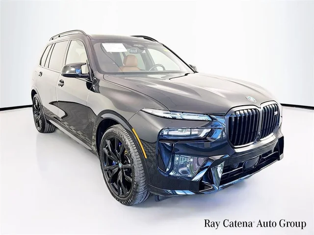 2024 BMW X7 M60i