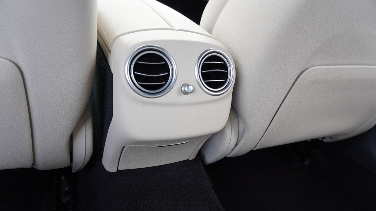 Used 2022 Black Mercedes-Benz E 350 image 35