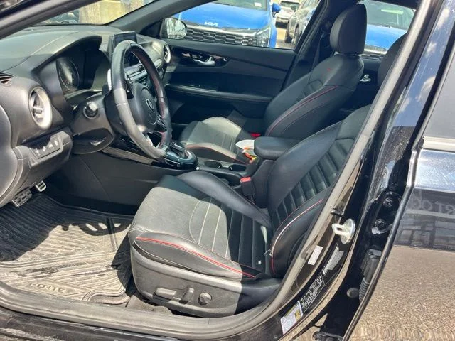 Used 2020 Black Kia GT image 10