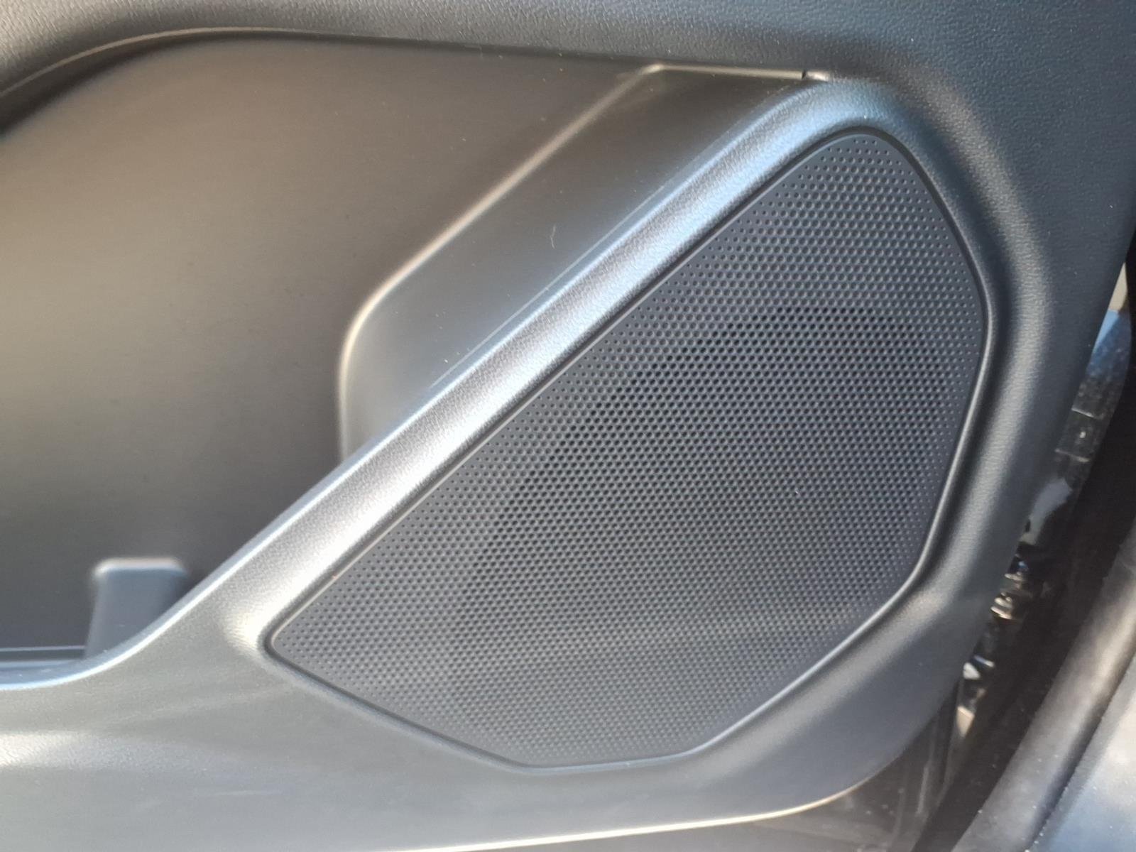 Used 2025 Agate Black Metallic Ford ST-Line image 6