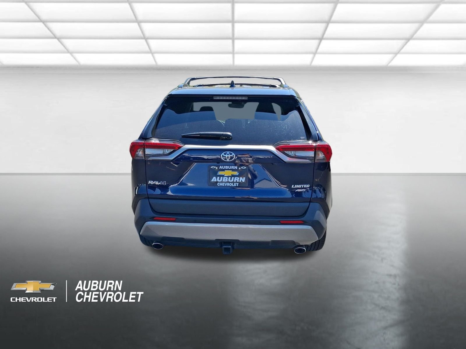 2025 Toyota RAV4 Limited - Photo 4