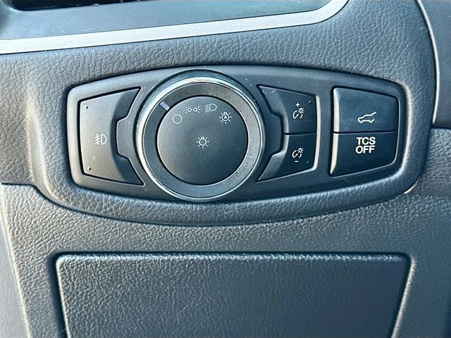 Used 2024 White Ford SEL image 10