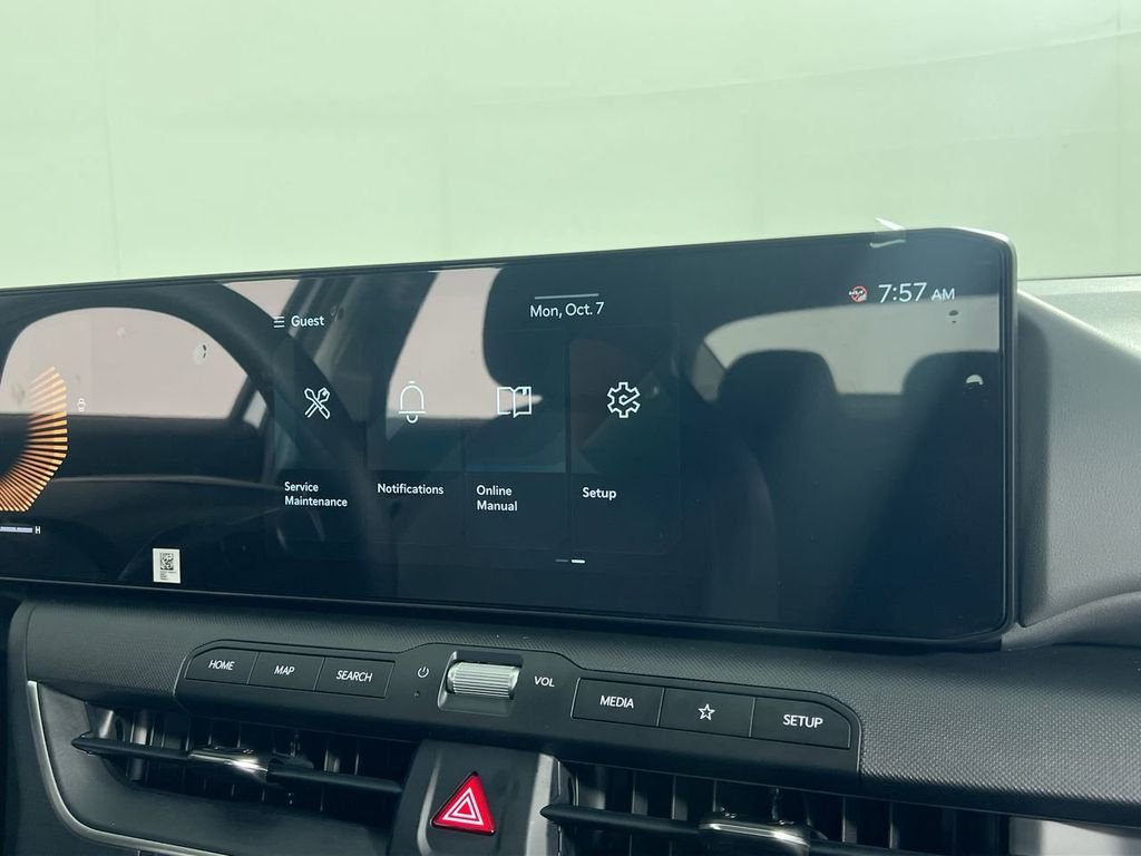 New 2026 Snow White Pearl Kia LX image 26