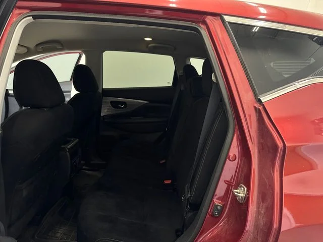 Used 2016 Cayenne Red Metallic Nissan S image 20