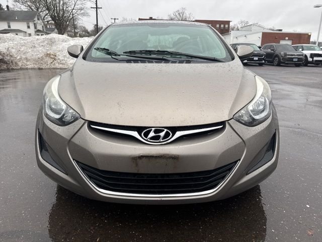 Used 2015 Hyundai Elantra SE with VIN 5NPDH4AE9FH562602 for sale in Bristol, CT