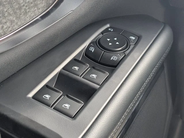New 2027 Agate Black Metallic Ford Tremor® image 28