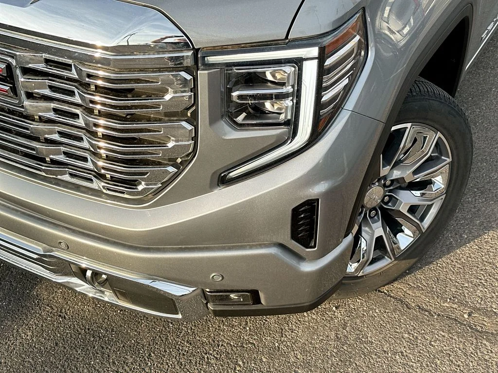 Used 2023 Silver GMC Denali image 16