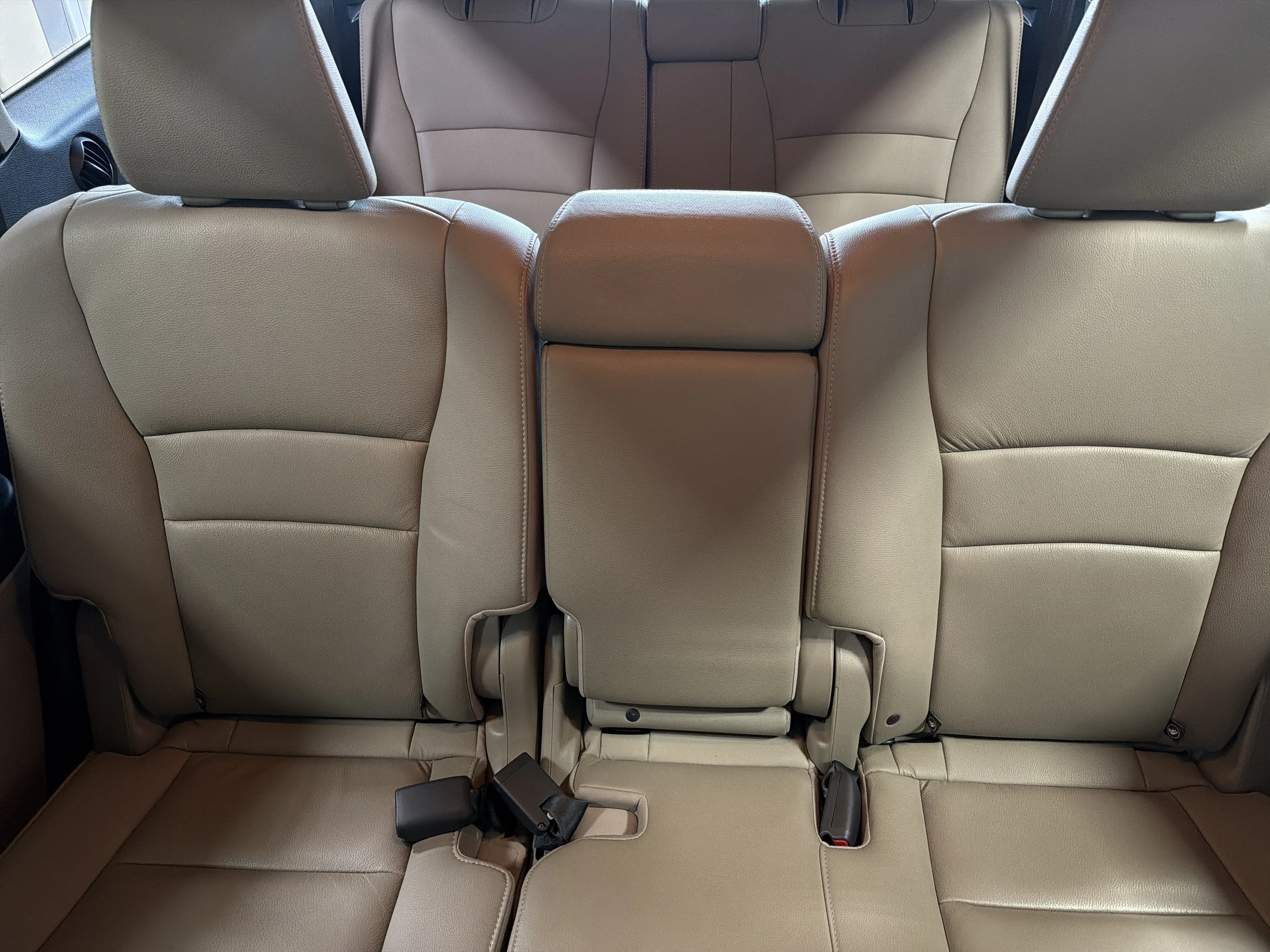 Used 2016 White Honda EX-L image 13