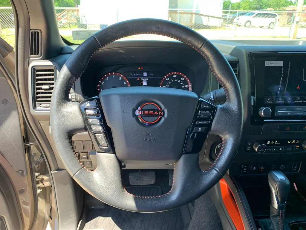 Used 2023  Nissan PRO-4X image 27