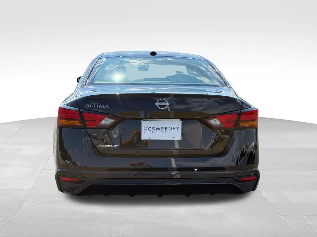 Used 2025 Black Nissan 2.5 SV image 28