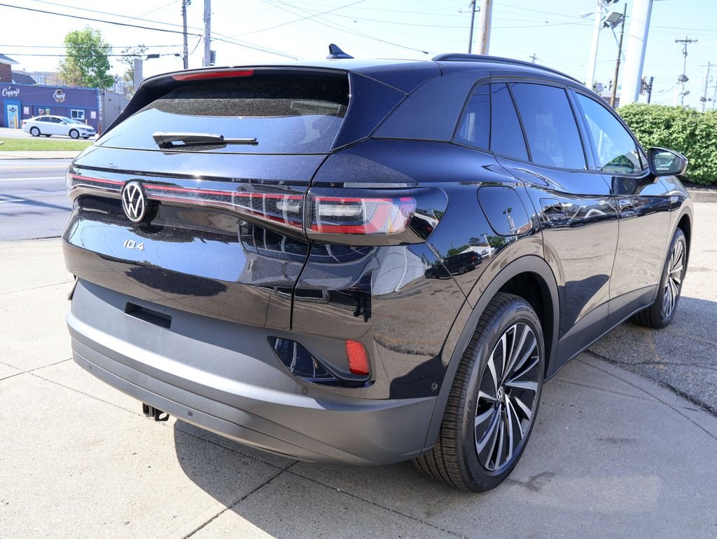 New 2026 Black Volkswagen Pro image 5