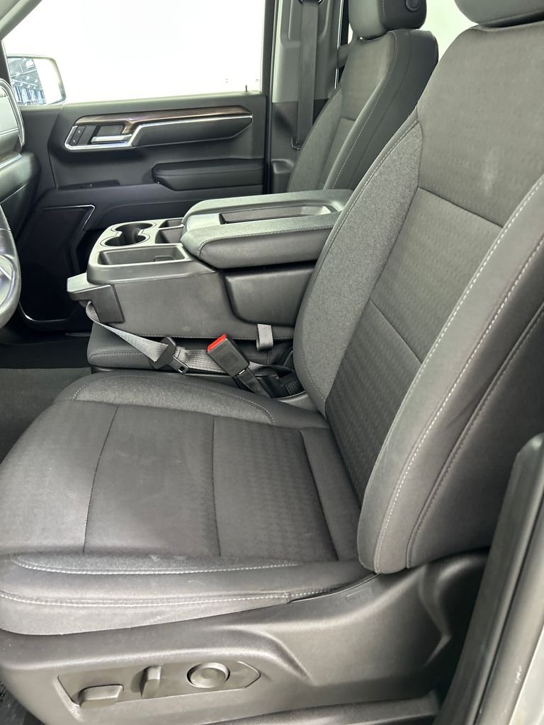 Used 2024 Gray Chevrolet LT image 13