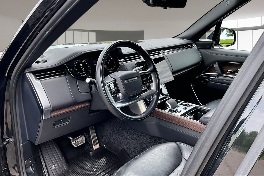 Used 2023 Black Land Rover Autobiography image 13