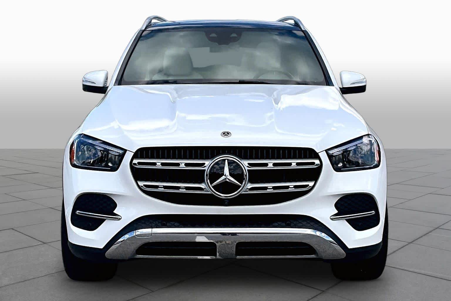 Used 2025 Polar White Mercedes-Benz GLE 350 image 4