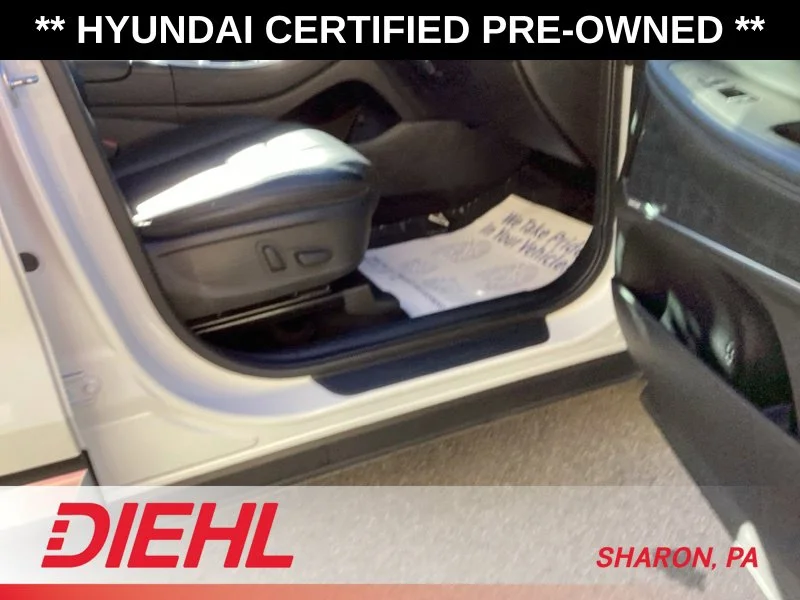 Used 2023 White Hyundai SEL image 11