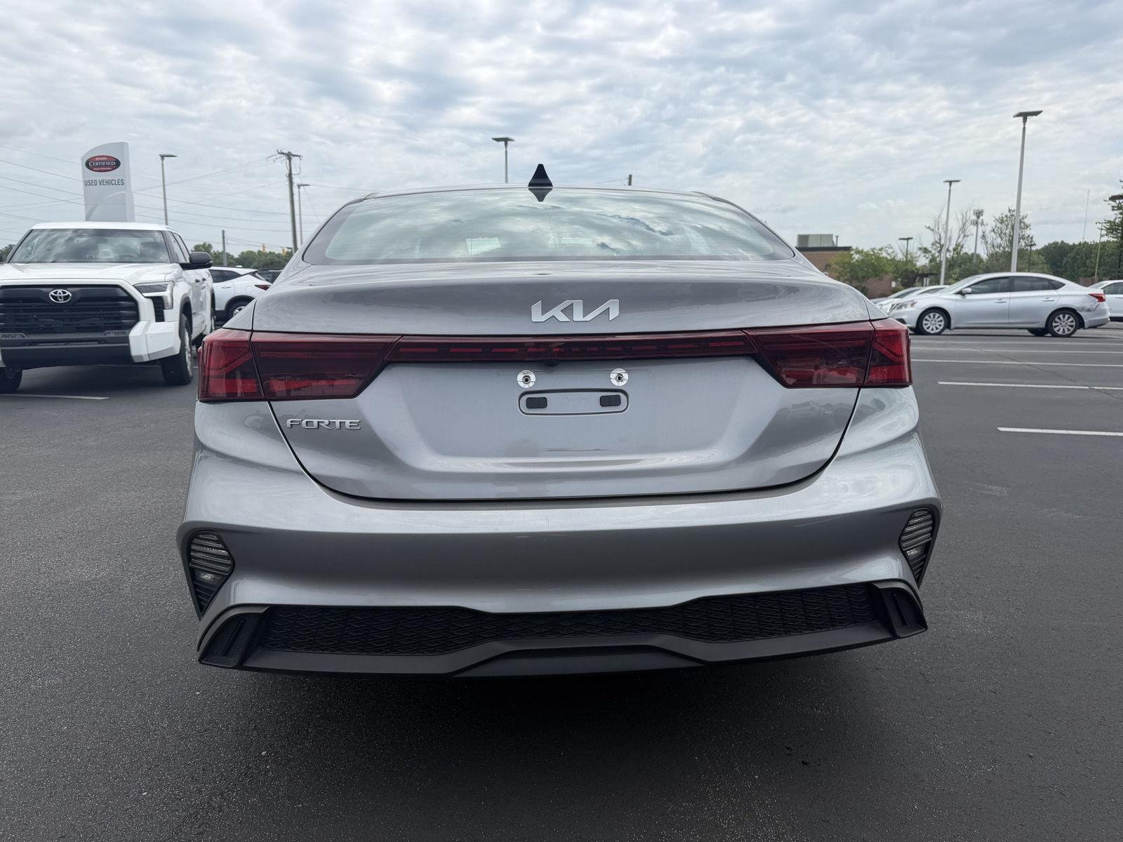Used 2024 Steel Gray Kia LXS image 6