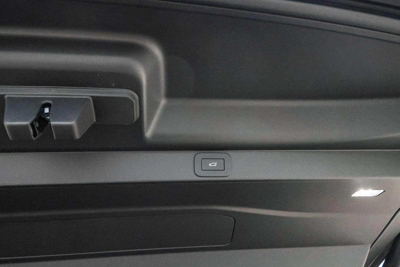 2026 Land Rover Range Rover SE - Photo 27