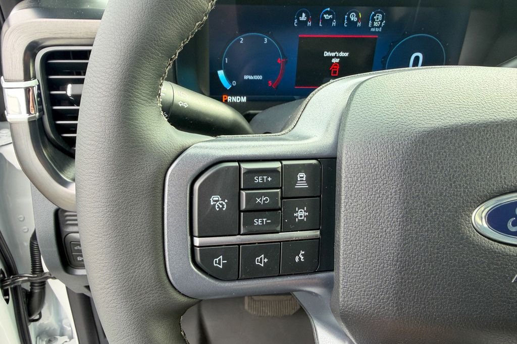 New 2026 Star White Metallic Tri-Coat Ford F-250® Lariat® image 21