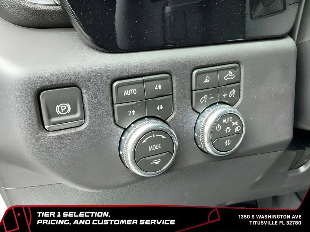 New 2026 Summit White GMC Elevation image 15