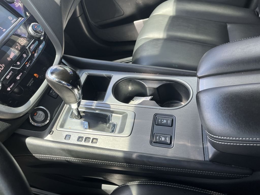 Used 2023 Black Nissan SV image 20