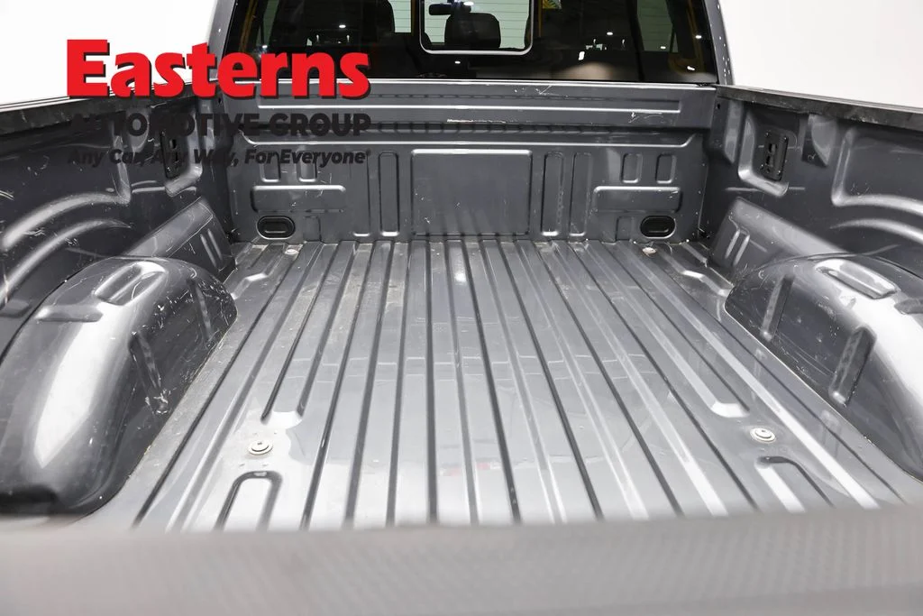 Used 2025 Gray Ford King Ranch image 9