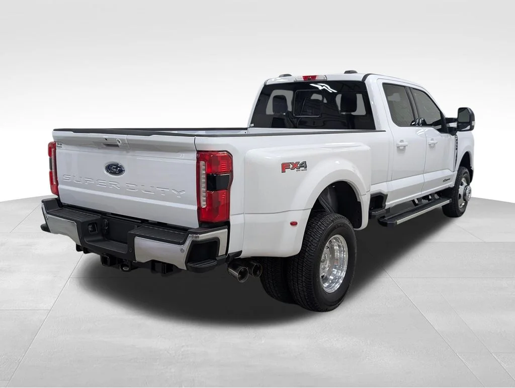 New 2026 Oxford White Ford F-350® Lariat® image 24