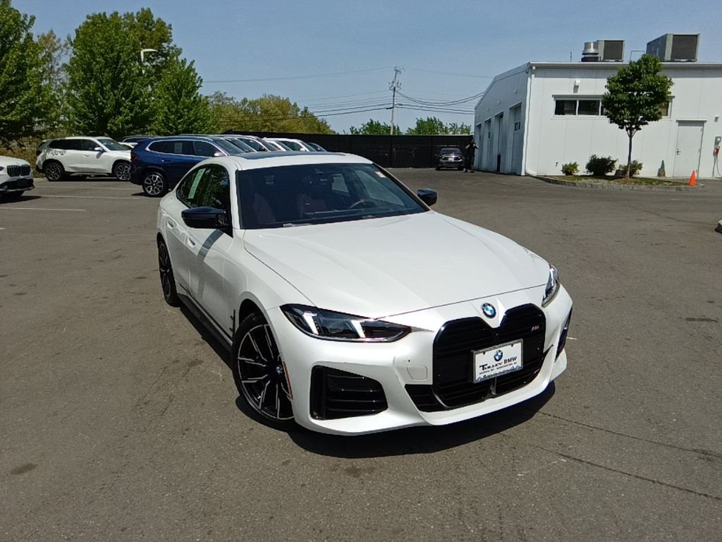 Used 2026 Mineral White Metallic BMW M440i xDrive Gran Coupe image 6
