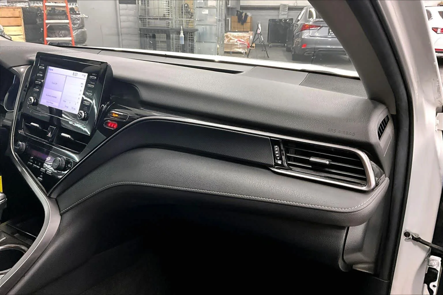 Used 2023 Ice Cap Toyota SE image 19