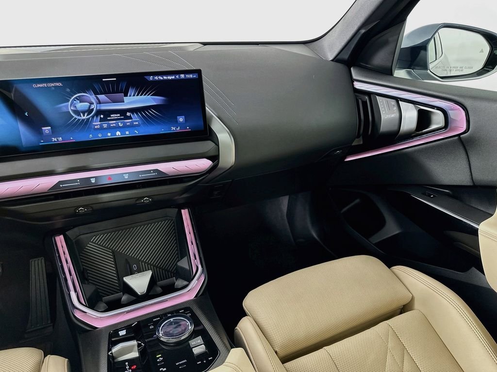 2026 BMW X3 30 - Photo 23