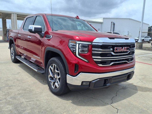 2023 GMC Sierra 1500 SLT - Photo 3