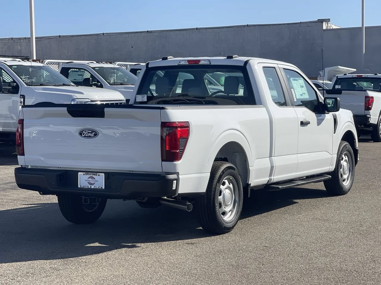 New 2026 Oxford White Ford XL image 6
