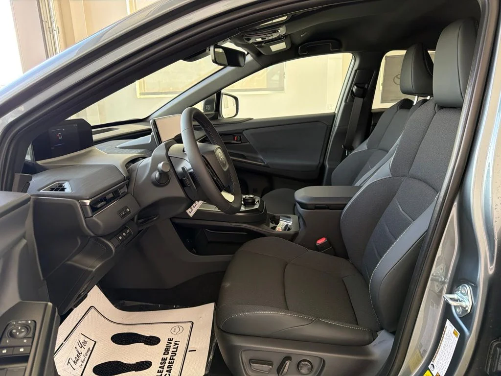 New 2026 Overcast Toyota  SE image 10
