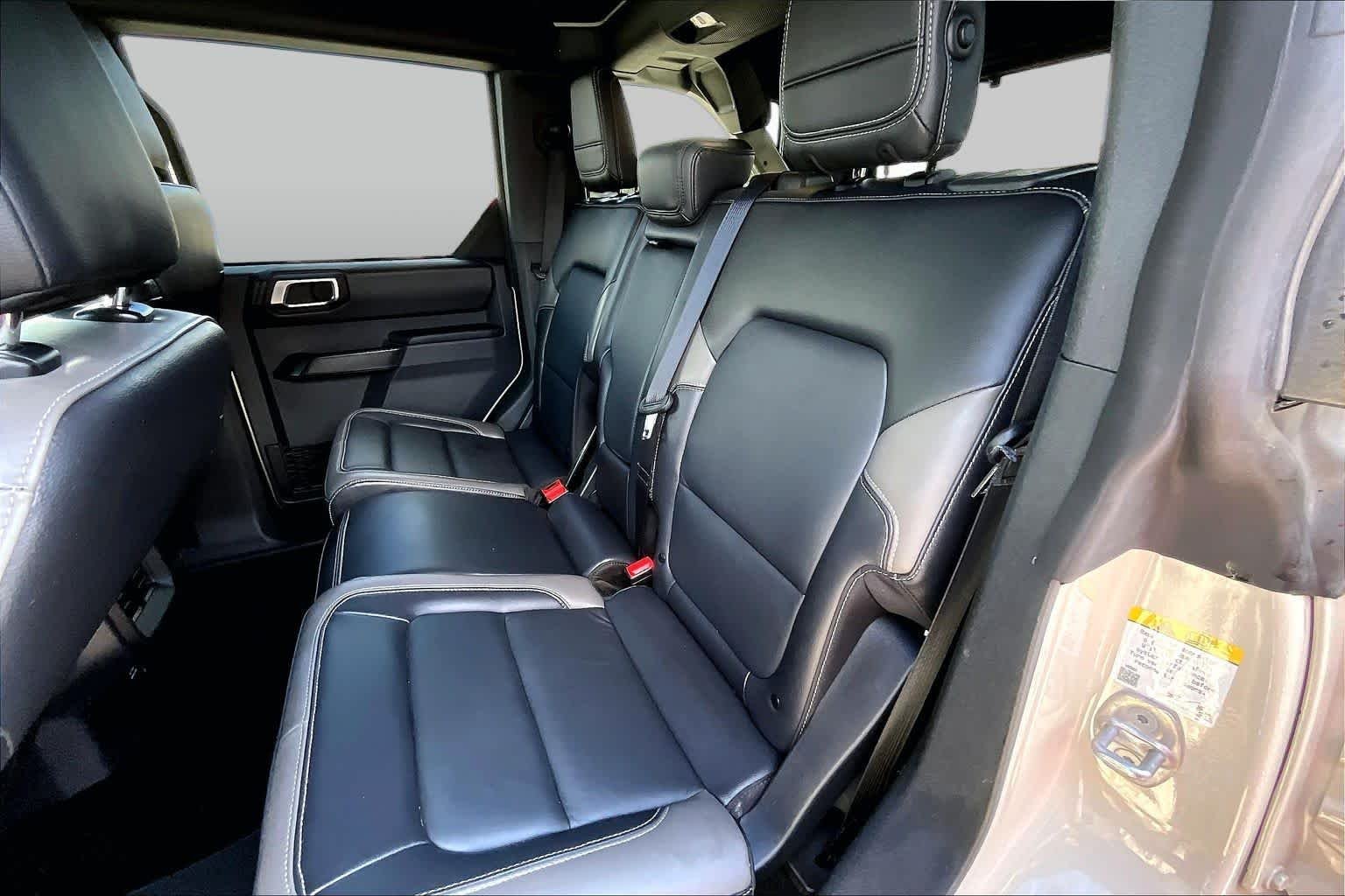 Used 2025 Desert Sand Ford Outer Banks image 27