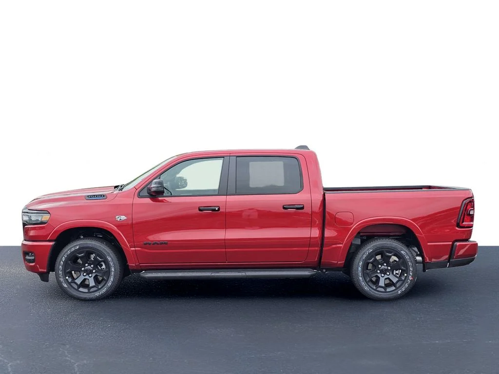 New 2026 Molten Red Pearl-Coat Exterior Paint RAM Big Horn/Lone Star image 15