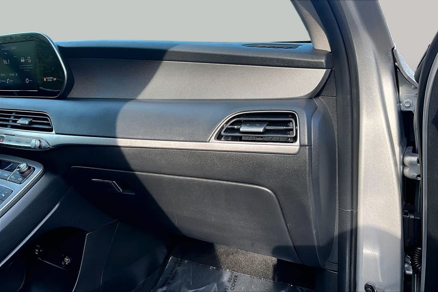Used 2021 Typhoon Silver Hyundai SEL image 19
