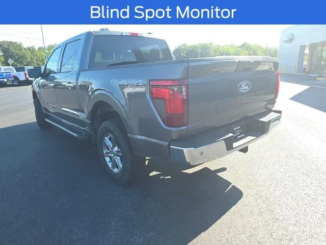 Used 2025 Gray Metallic Ford XLT image 7
