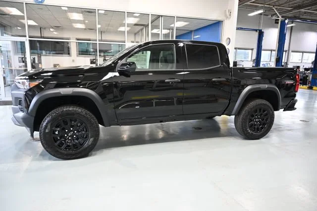 2026 Chevrolet Colorado Trail Boss - Photo 9