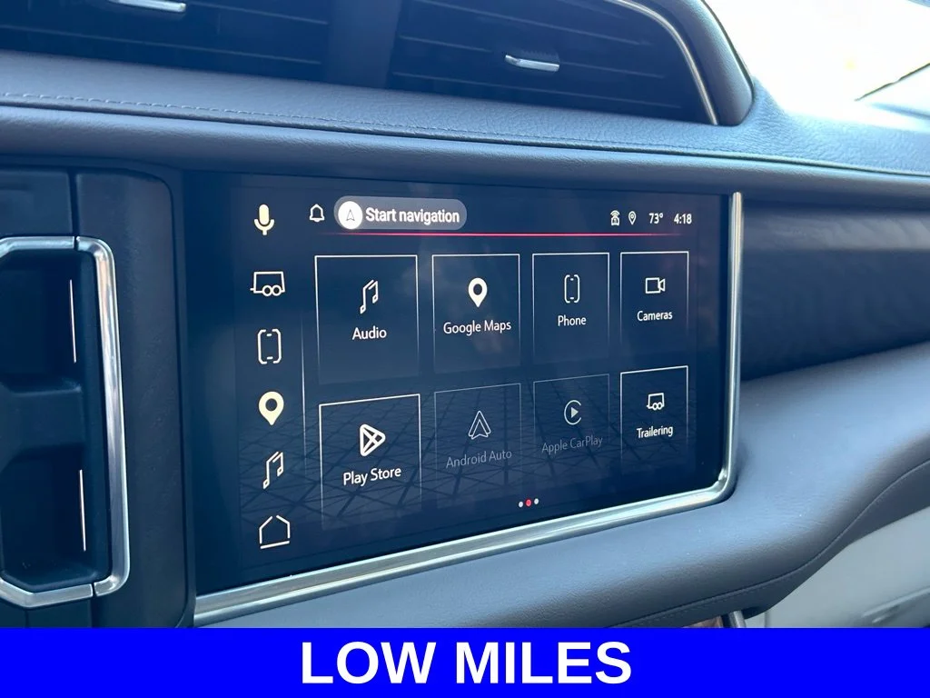 Used 2024 White GMC Denali image 30