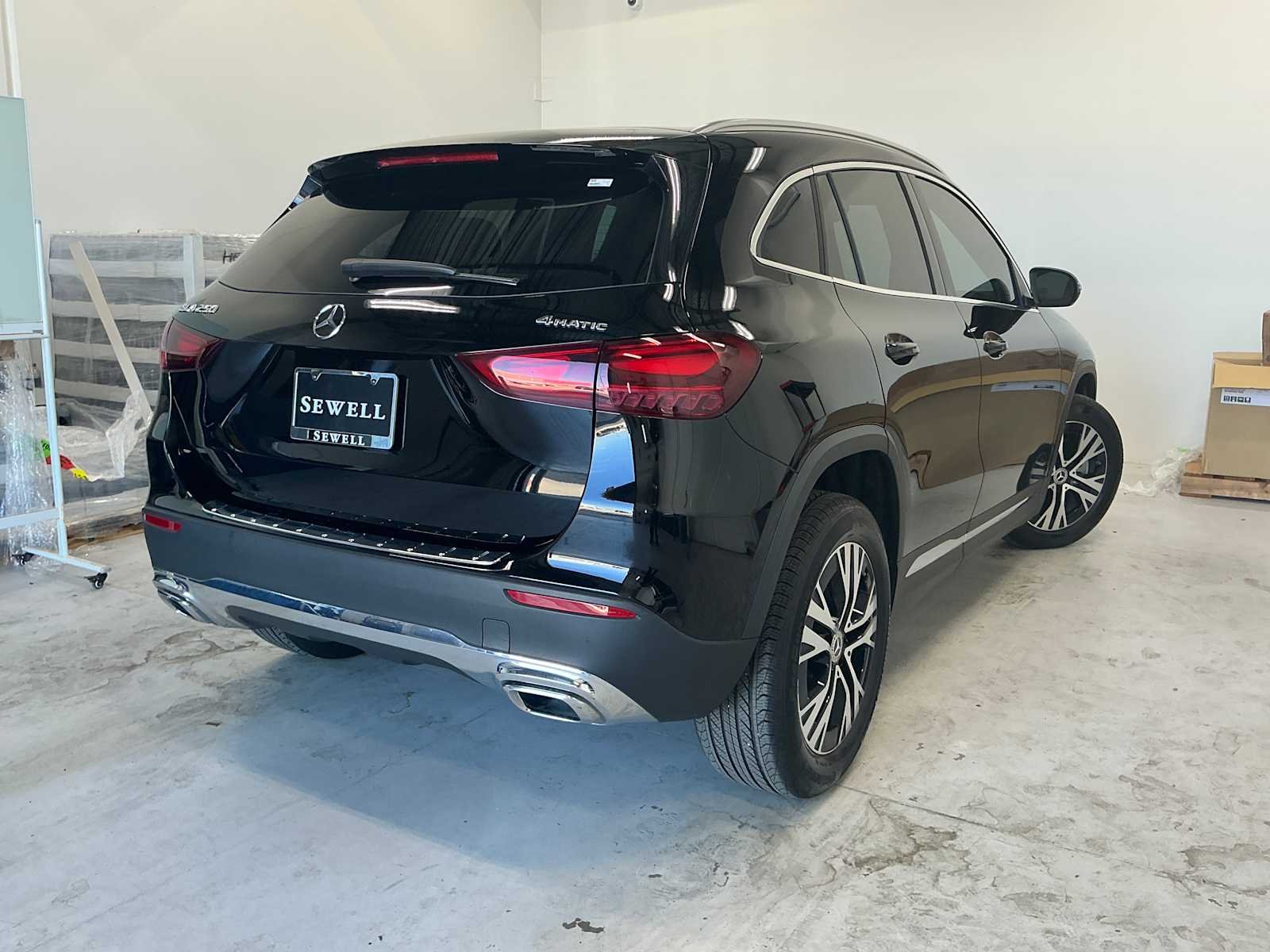 Certified Used 2026 Night Black Mercedes-Benz GLA 250 image 4