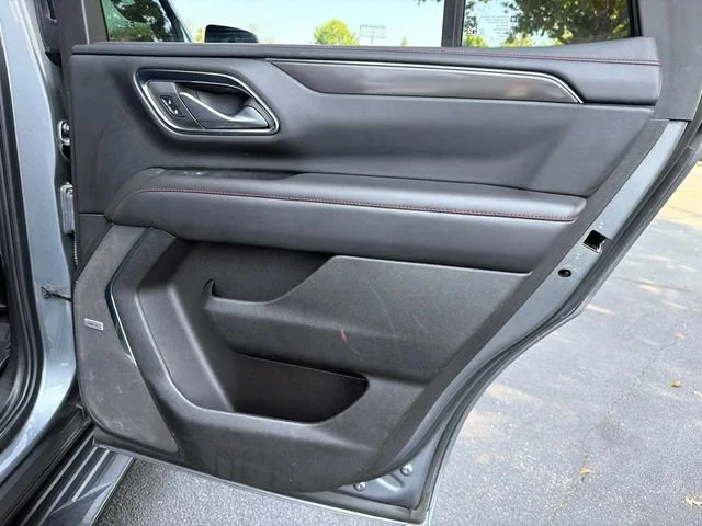 Used 2022 SATIN STEEL METALLIC Chevrolet RST image 16
