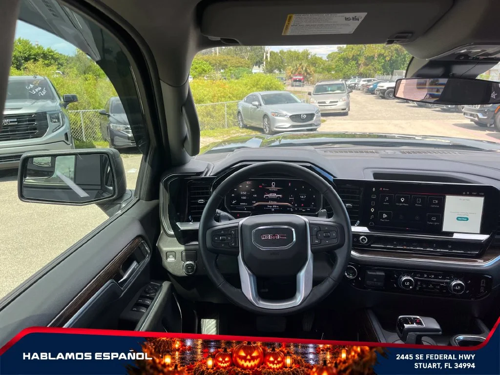 Certified Used 2025 Titanium Rush Metallic GMC Elevation image 13