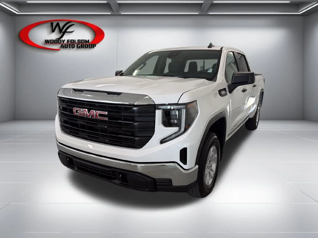 New 2026 Summit White GMC Pro image 3