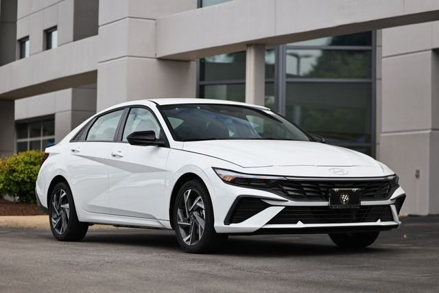 Certified Used 2025 Serenity White Hyundai SEL Sport image 1