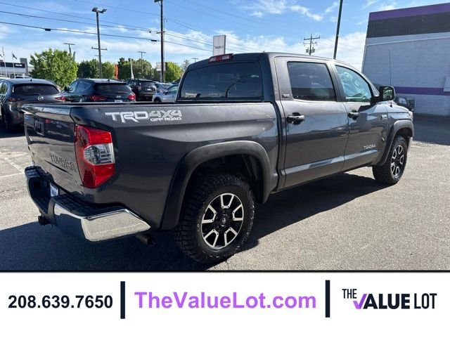 Used 2018 Gray Toyota SR5 image 4