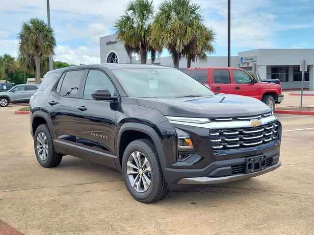 2026 Chevrolet Equinox LT 1.5T's photo