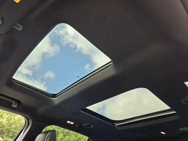 Used 2018 Black Ford Platinum image 18
