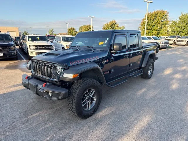 Used 2025 Fathom Blue Pearlcoat Jeep Mojave image 3
